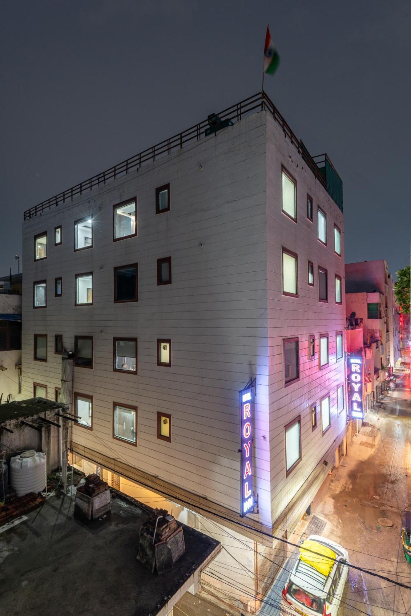 Hotel Royal Inn Igi New Delhi Bagian luar foto
